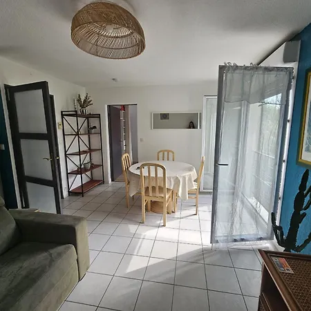 L Amiraute Pour 4 Personnes * La Rochelle